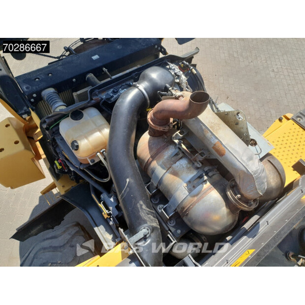 2015 فولفو L120H-40606448