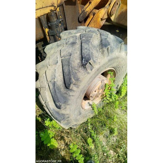 CASE 688-40611803