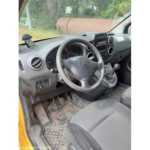 2018 سيتروين BERLINGO-40613164