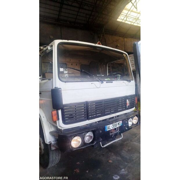 1985 Renault G230-40613273