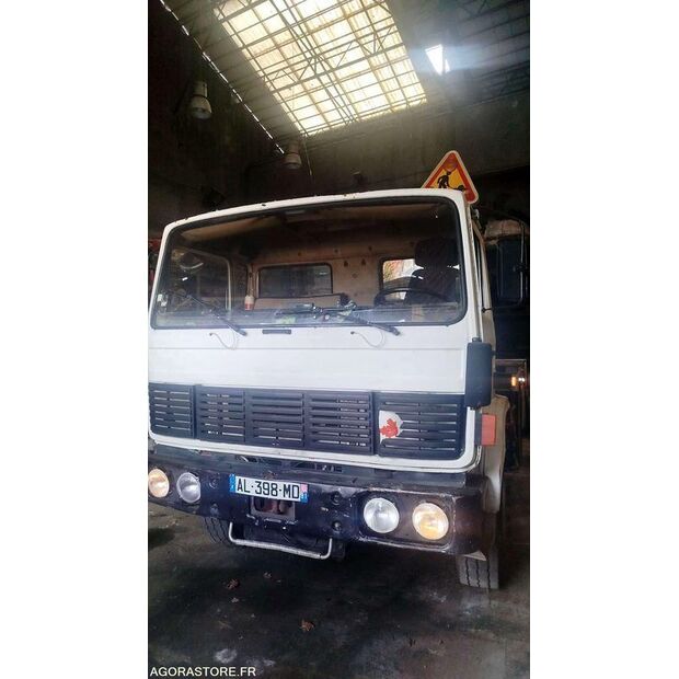 1985 Renault G230-40613274