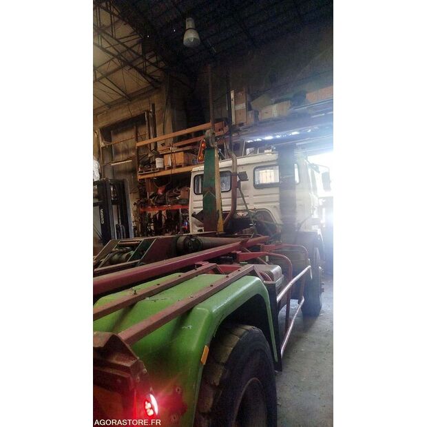 1985 Renault G230-40613283