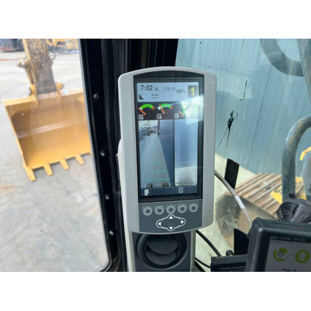 2018 Caterpillar 325FLCR-40624466
