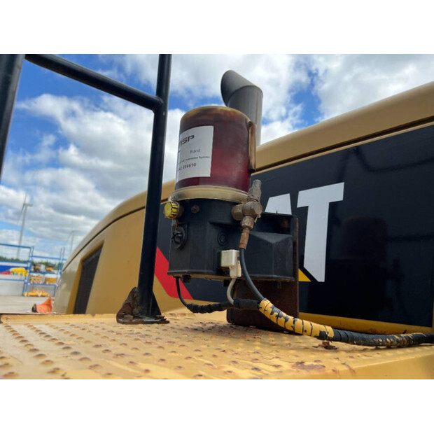 2006 Caterpillar 966H-40627079