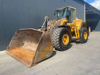 Image for WHEEL LOADERS 2011 Volvo L180G