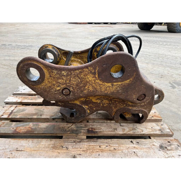 2011 Caterpillar 311D-40627641