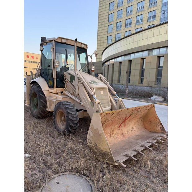 2019 JCB 3CX-40628776