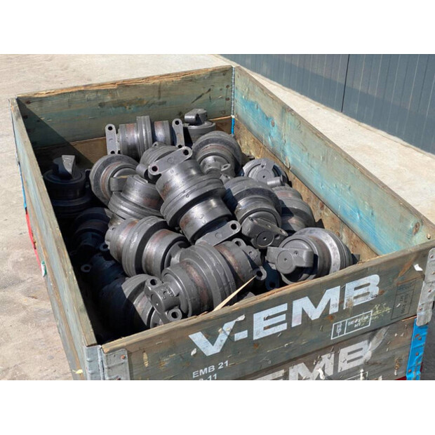 2025 فولفو ECR88-40629575