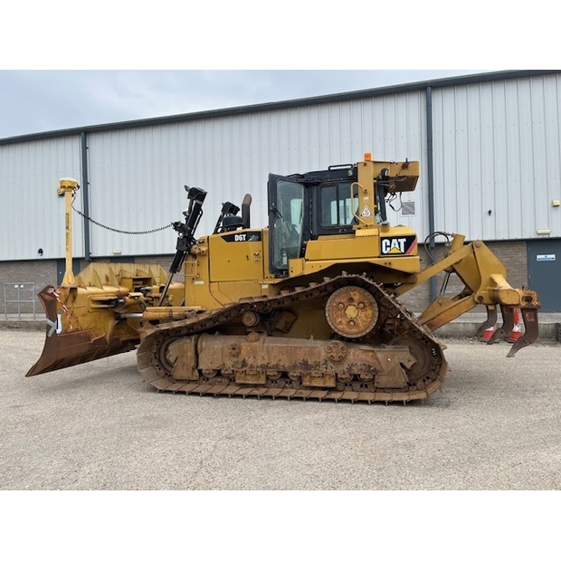 2014 كاتربيلر D6TLGP-40646056