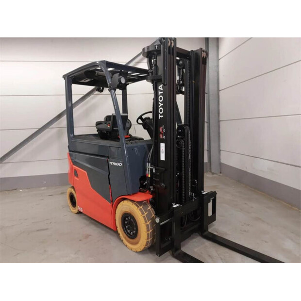 2023 Toyota 9FBMK25T-40658707