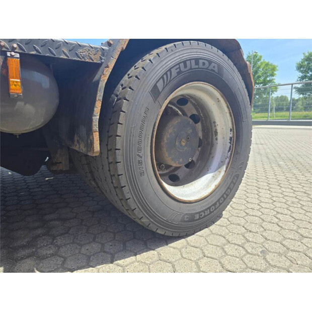 2006 تربيرغ RT282-40659205