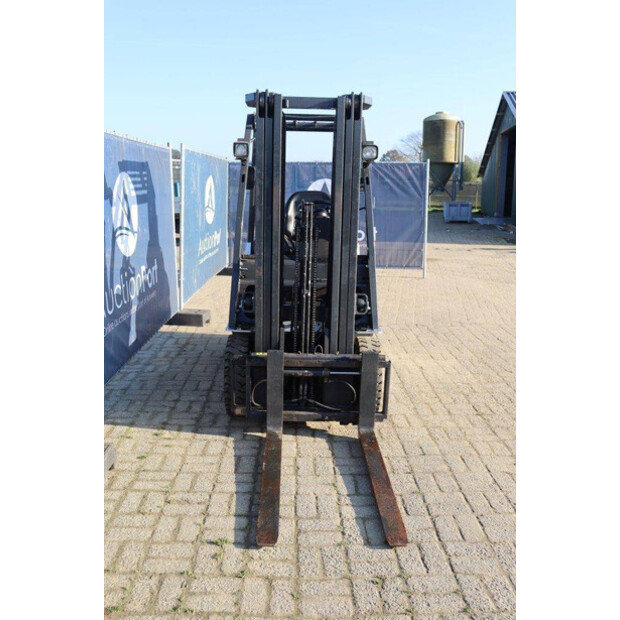 2011 NISSAN P1F1A150-40661842