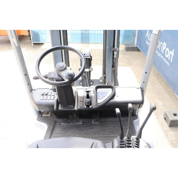 2011 Still RC40-25T-40661984