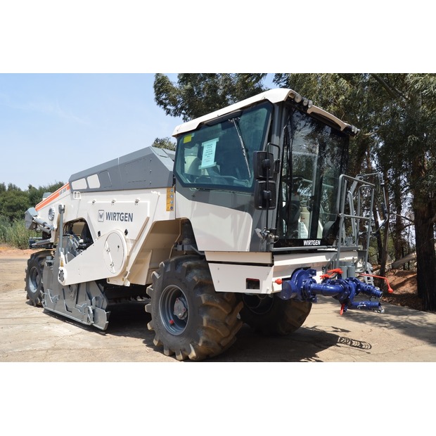 2016 Wirtgen WR240-40664819