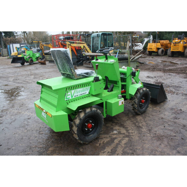 2024 Machpro L307-40665614