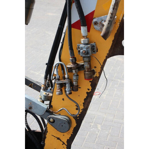 2012 ليبهير R 900 C LITRONIC-40665860
