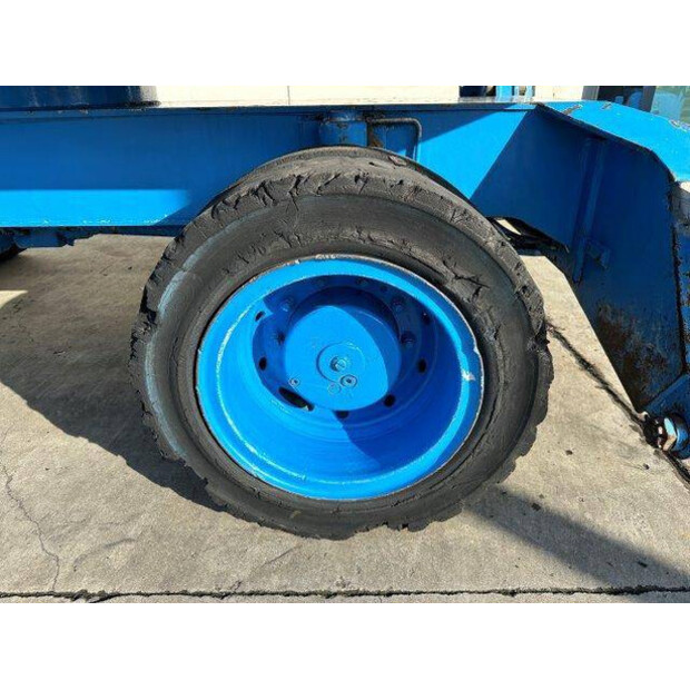 2000 FUCHS MHL331-40668495