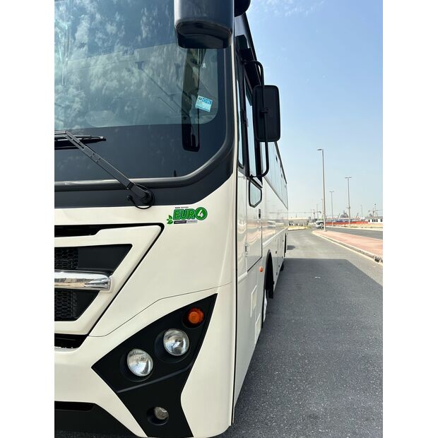 2025 Tata TATA 1618 70STR EXECUTIVE-40669246