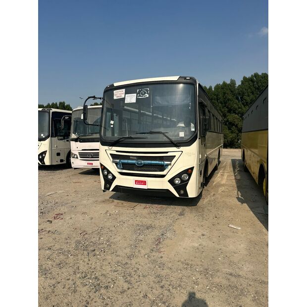 2025 Tata LPO 1618-40669280