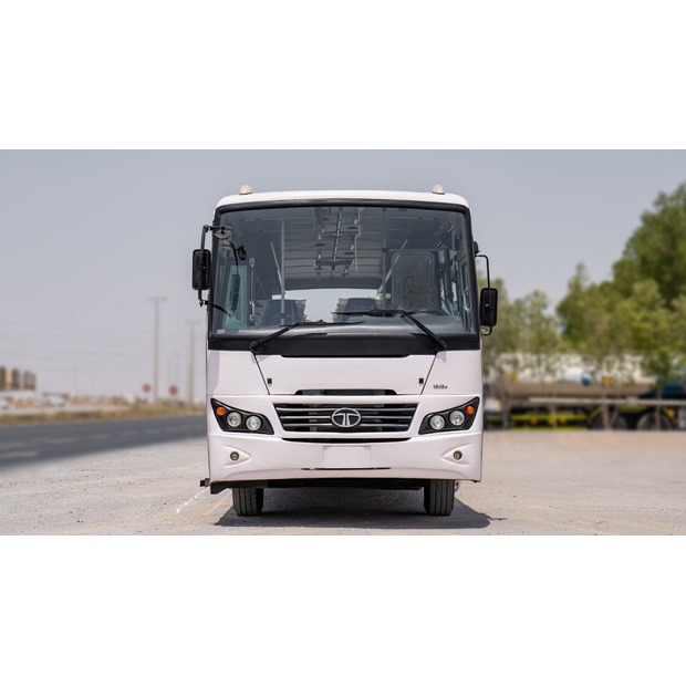 2025 Tata LPO 1618-40669281
