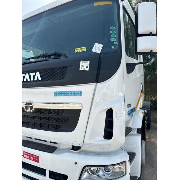 2025 تاتا PRIMA 4440S-40669304