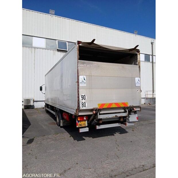 2003 Renault Midlum-40672773