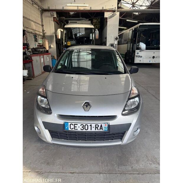 2012 Renault Clio-40673016