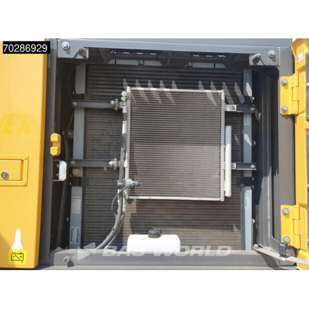 2021 Volvo EC220EL-40675471