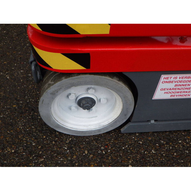 2014 SkyJack SJ16-40677361