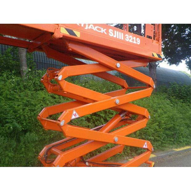 2012 SkyJack SJ3219-40677385