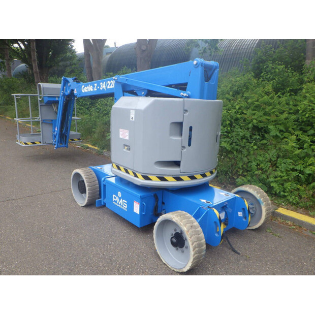 2010 جيني Z-34/22N-40677496