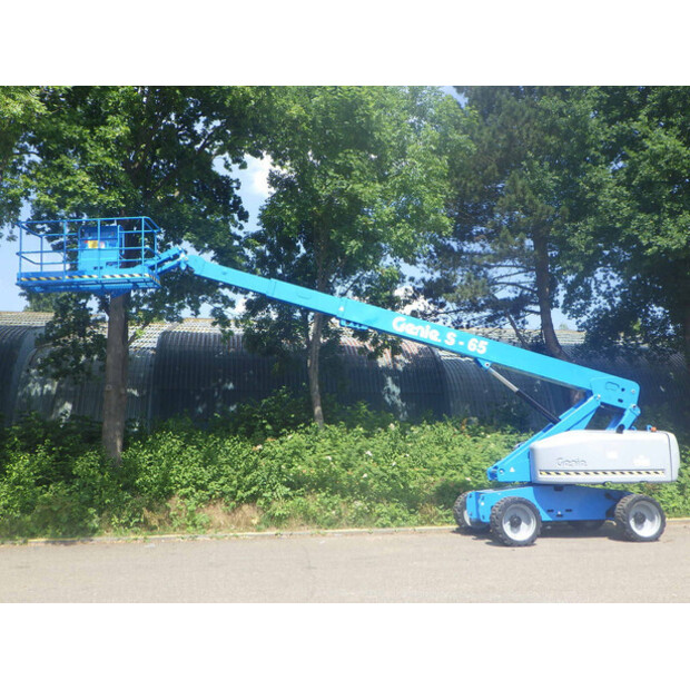 2011 Genie S-65-40677664
