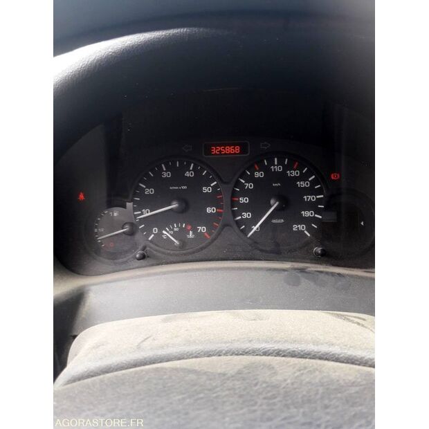2007 سيتروين BERLINGO-40686866