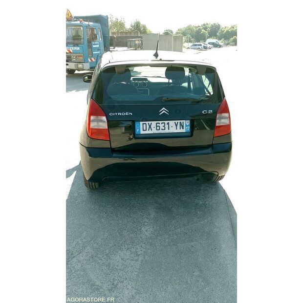 2007 سيتروين C2-40687069