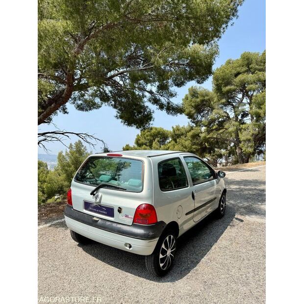 2005 Renault Twingo-40687163