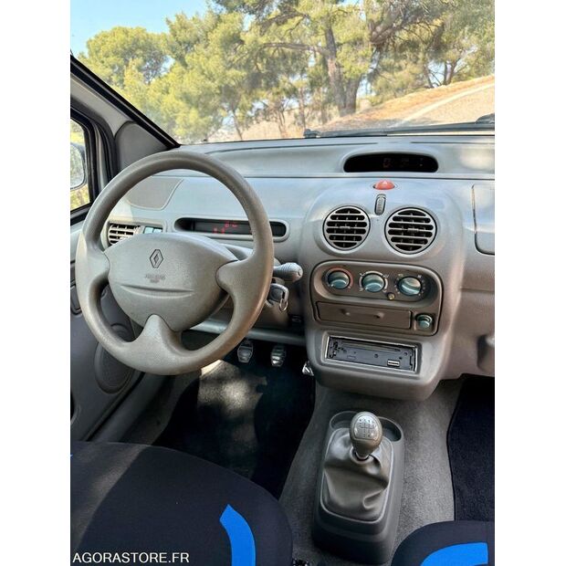 2005 Renault Twingo-40687168