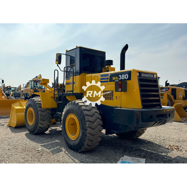 2015 Komatsu WA380-40694755