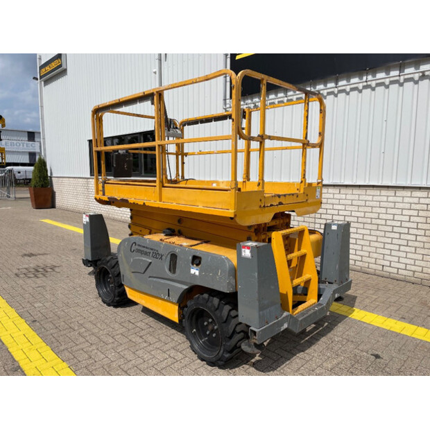 2018 هولوت COMPACT 12 DX-40694857
