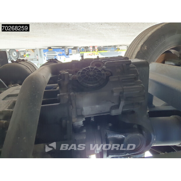 2017 MAN TGX 33.580-40695425