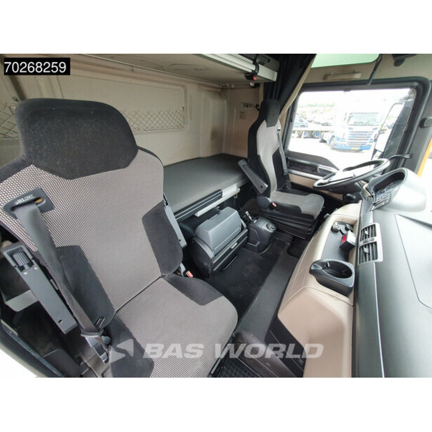 2017 MAN TGX 33.580-40695437