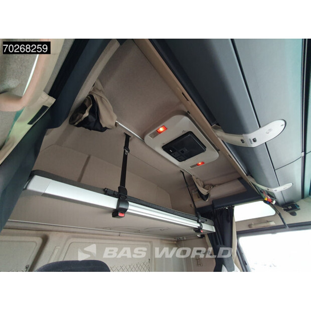 2017 MAN TGX 33.580-40695438