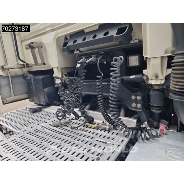 2018 داف XF 480-40696157