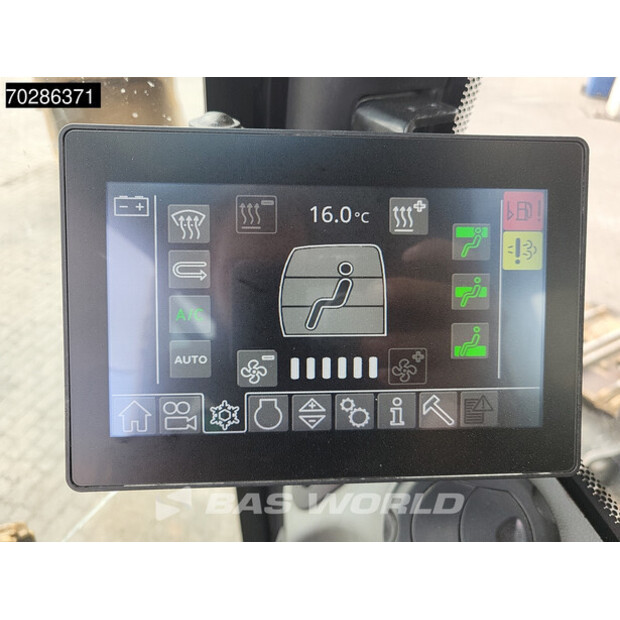 2019 ليبهير R934LC-40696438