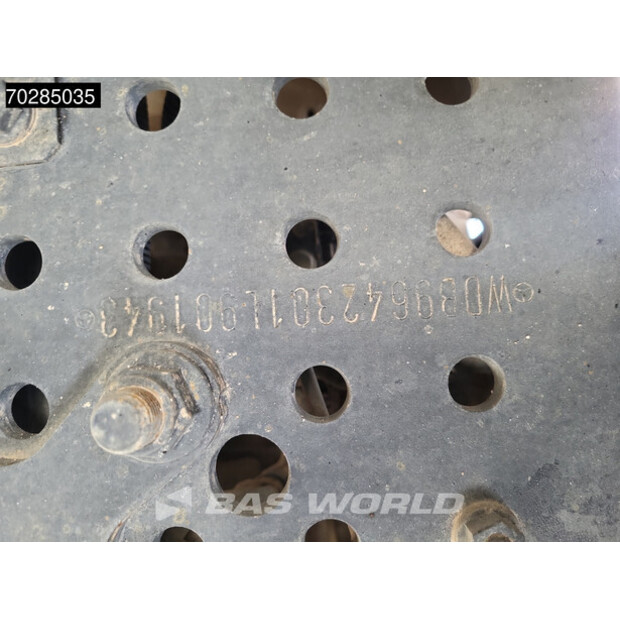 2014 مرسيدس بنز AROCS 3240-40698424