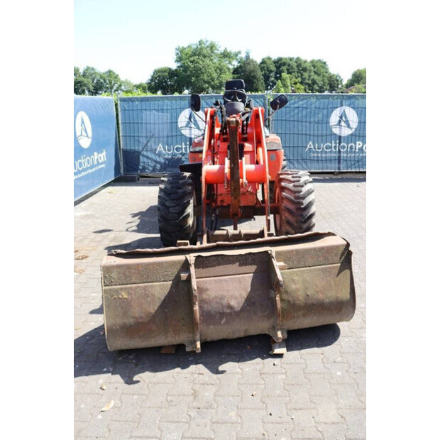 2011 كوبوتا R520NH-40701164
