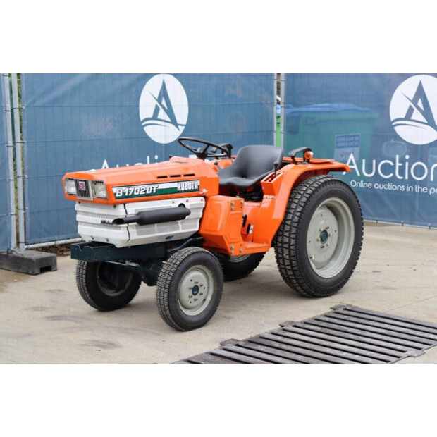 KUBOTA B1702DT-40701711