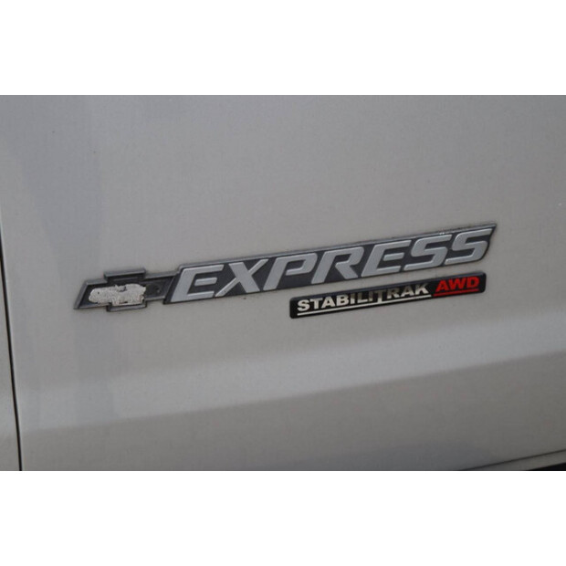 2008 Chevrolet Express-40703053