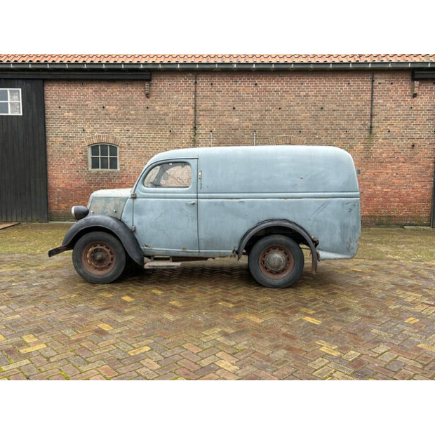 1950 Fordson E83W 10CWT-40703190
