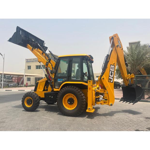 2024 جيه سي بي 3DX-40707686