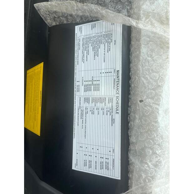 2024 جيه سي بي 3DX-40707941